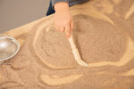 Sandstation KiGa: Sensorisches Spiel und Feinmotorik mit Sand – Bild 12