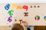 Rauten-Mosaik-Quartett: Geometrie und Feinmotorik entdecken – Bild 2