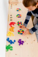 Rauten-Mosaik-Quartett: Geometrie und Feinmotorik entdecken – Bild 6