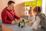 Geschichtensäckchen: Spielplatz / Park – Sprachförderung und Rollenspiel – Bild 4