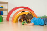 Dusyma Spielbögen Set Regenbogen: Motorik und kreatives Spiel im Kita-Alltag – Bild 24