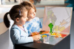 Dusyma Projektor Box: Licht- und Schattenexperimente für Kinder – Bild 24
