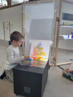 Dusyma Projektor Box: Licht- und Schattenexperimente für Kinder – Bild 25