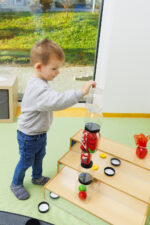 Bau- und Spielstufen Spiegel für räumliche Wahrnehmung und Kreativität – Bild 8