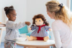 Simone: Gewichtete Puppe zur Förderung von Empathie und sozialen Kompetenzen – Bild 14