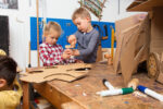 Dusy Schrauber Set: Kreatives Konstruieren mit Karton – Bild 4