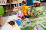 Dusyma Spielteppich Brummsee: Vielseitige Spielunterlage für Kreativität und Rollenspiel – Bild 16