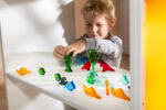 Luxy Dinosaurier: Leuchtende Figuren für kreatives Spiel und Entdeckung – Bild 10