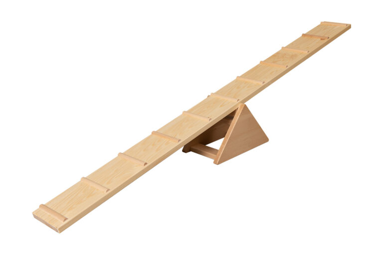 Wippbrett aus Holz: Balance und Koordination für Kinder