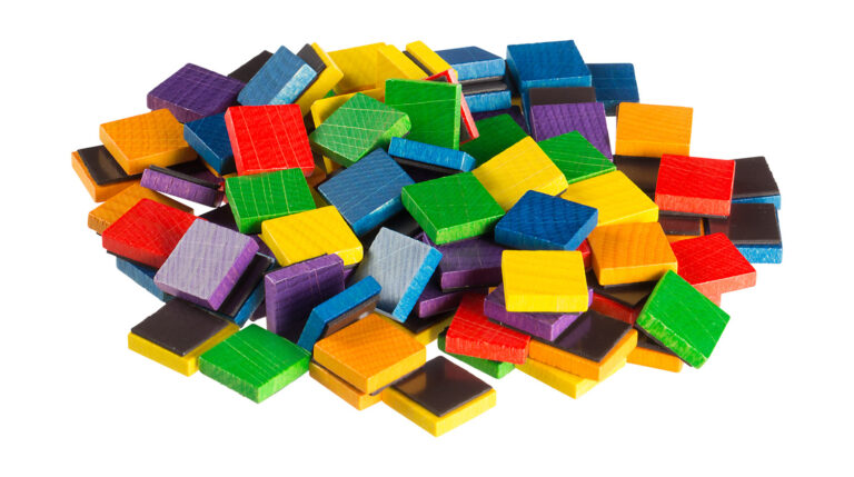 Magnet-Quadrate 100 Stück: Förderung von Feinmotorik und räumlichem Denken