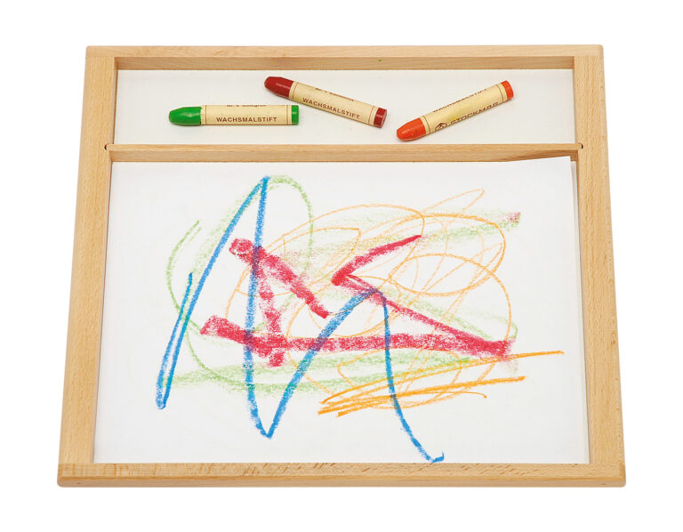 Sortiertablett aus Holz für kreatives Gestalten und Ordnung