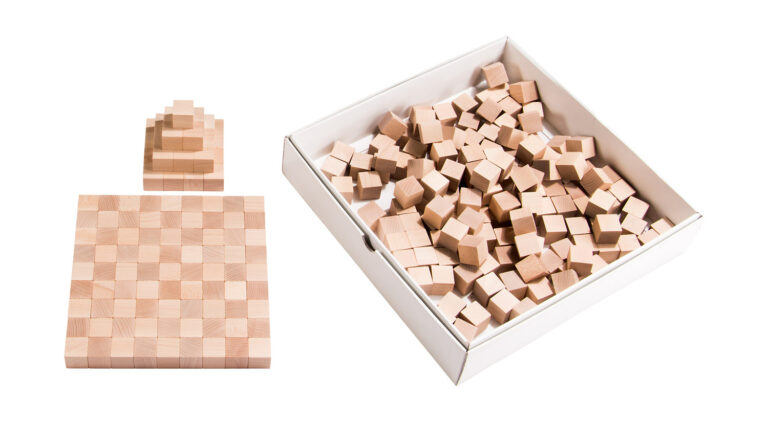 Würfel-Set für kreatives Bauen und Gestalten