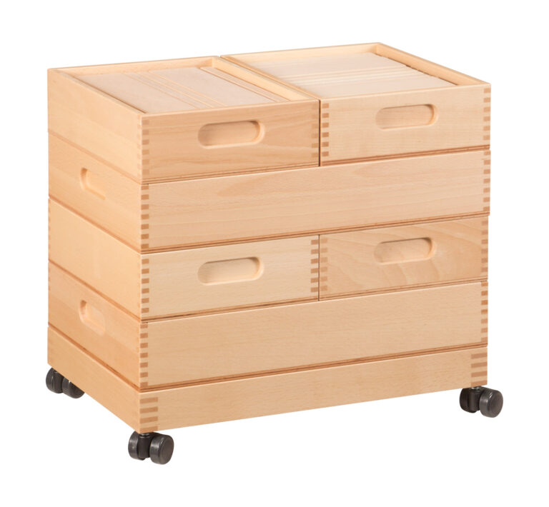 Brückenbauwagen mit Buchenholz-Bausteinen – Fördert Bauen und Koordination